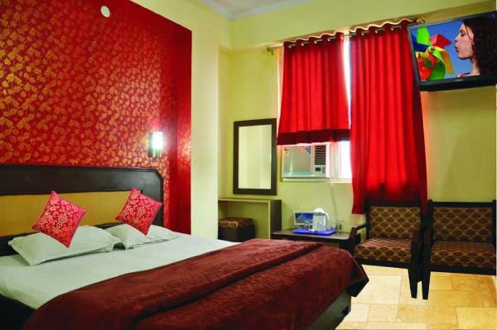 Hotel Zee Агра Екстериор снимка