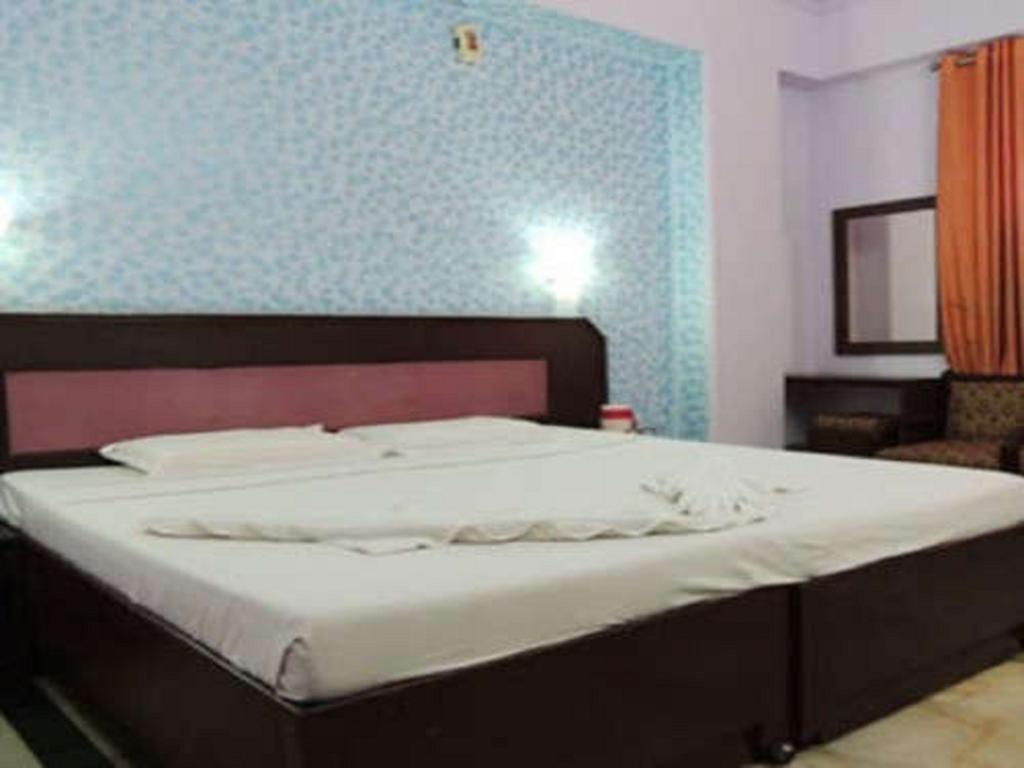 Hotel Zee Агра Екстериор снимка