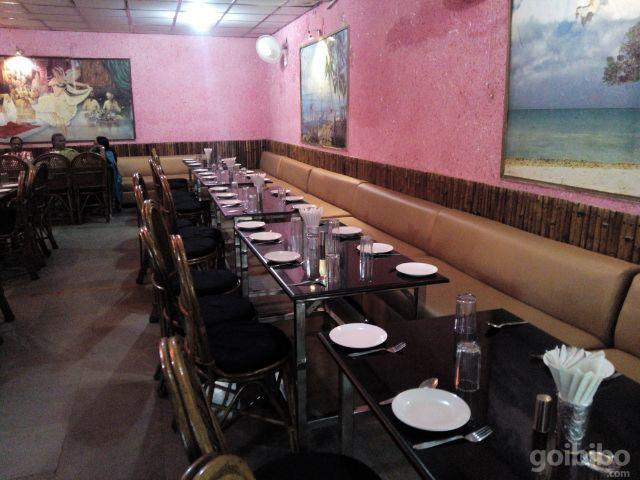 Hotel Zee Агра Екстериор снимка