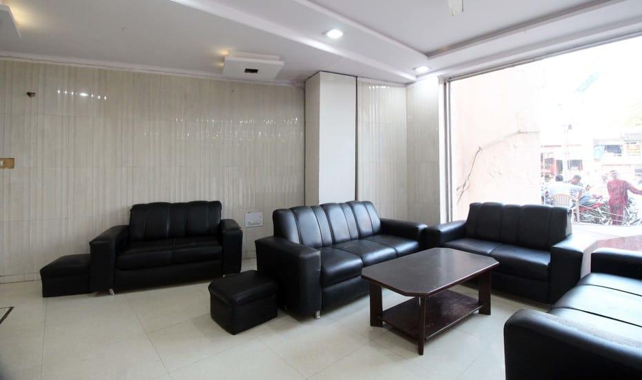 Hotel Zee Агра Екстериор снимка
